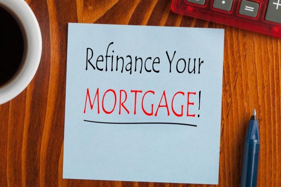 What Are the Fees Associated with Mortgage Refinancing?